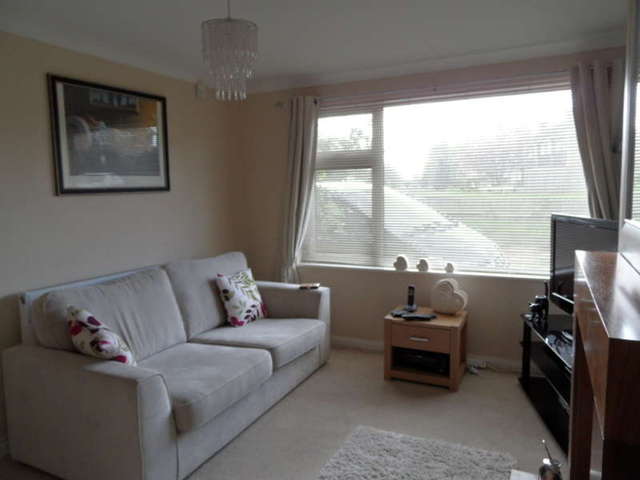  Image of 3 bedroom Semi-Detached house to rent in Braydon Avenue Little Stoke Bristol BS34 at Little Stoke Bristol Tresham, BS34 6EH
