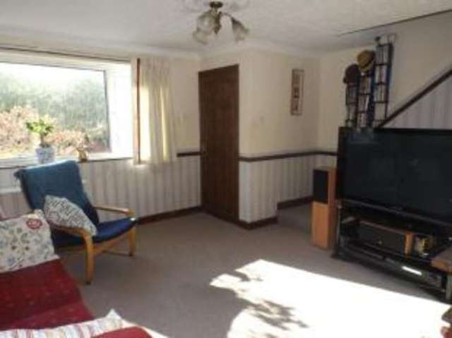  Image of 3 bedroom Terraced house for sale in Briarbank Walk Nottingham NG3 at Thorneywood Nottinghamshire Porchester, NG3 6NA