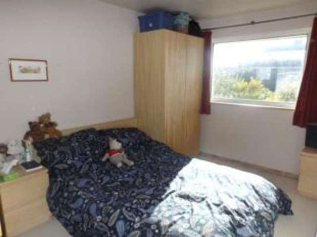  Image of 3 bedroom Terraced house for sale in Briarbank Walk Nottingham NG3 at Thorneywood Nottinghamshire Porchester, NG3 6NA