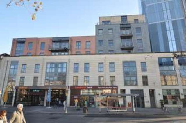 Image of 1 bedroom Flat to rent in Broad Quay Bristol BS1 at Broad Quay  Bristol, BS1 4AU