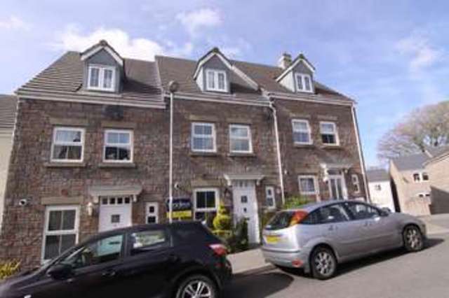  Image of 3 bedroom Terraced house to rent in Broadpark Okehampton EX20 at Broadpark  Okehampton, EX20 1BR