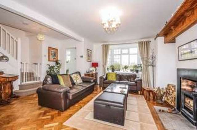  Image of 4 bedroom Property for sale in Bromham Road Bedford MK40 at Bromham Road  Bedford, MK40 4AA