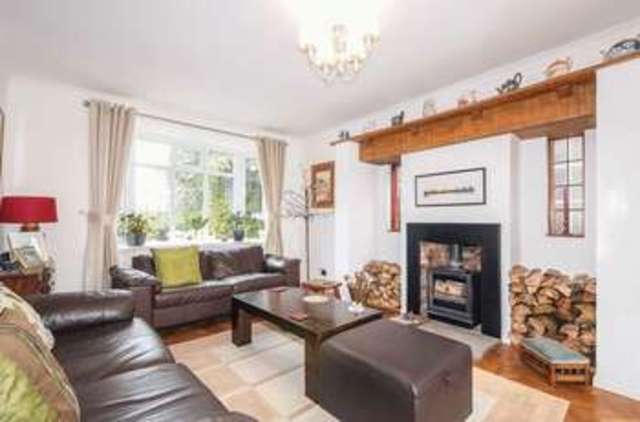 Image of 4 bedroom Property for sale in Bromham Road Bedford MK40 at Bromham Road  Bedford, MK40 4AA