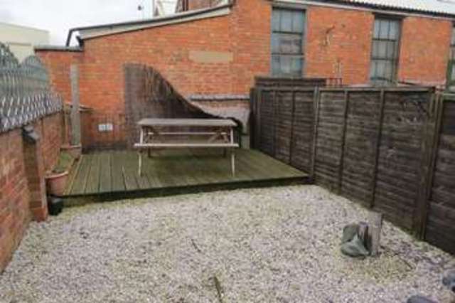  Image of 2 bedroom Terraced house to rent in Brook Street Melton Mowbray LE13 at Wyvern Terrace  Melton Mowbray, LE13 1AD