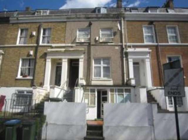  Image of 5 bedroom Terraced house for sale in Brookhill Road London SE18 at Woolwich  Woolwich, SE18 6TU