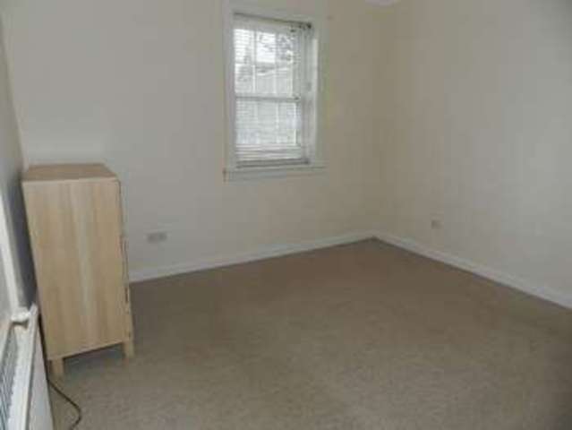  Image of 2 bedroom Flat to rent in Broomgate Lanark ML11 at Broomgate  Lanark, ML11 9EE