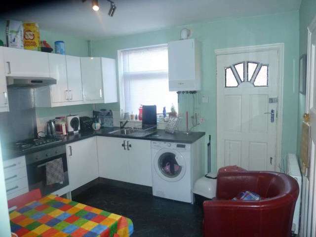  Image of 3 bedroom Detached house to rent in Broughton Avenue Leeds LS9 at Leeds, LS9 6BD