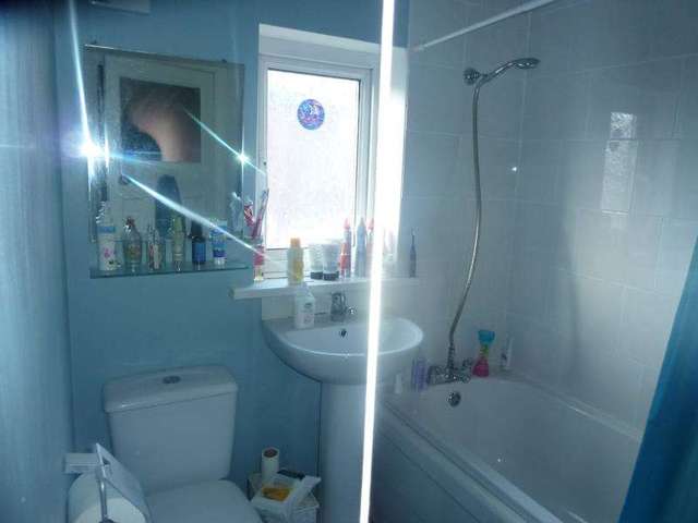  Image of 3 bedroom Detached house to rent in Broughton Avenue Leeds LS9 at Leeds, LS9 6BD