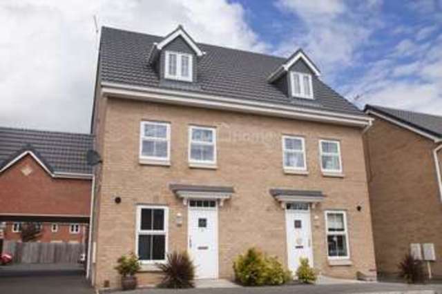  Image of 3 bedroom Semi-Detached house for sale in Brutus Court North Hykeham Lincoln LN6 at Brutus Court  North Hykeham, LN6 9FY