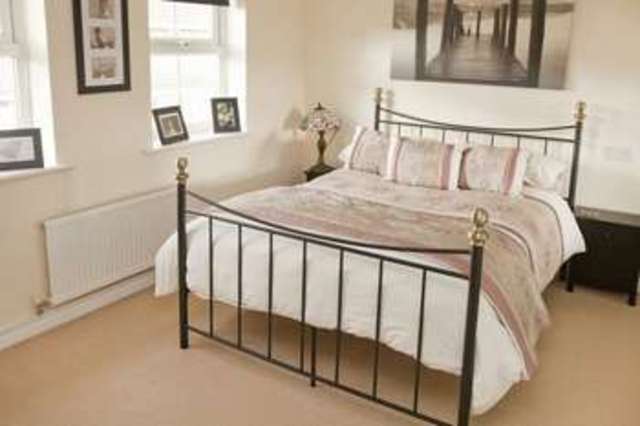  Image of 3 bedroom Semi-Detached house for sale in Brutus Court North Hykeham Lincoln LN6 at Brutus Court  North Hykeham, LN6 9FY