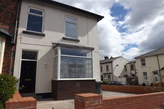  Image of 3 bedroom Detached house to rent in Buchanan Street Blackpool FY1 at Blackpool, FY1 3LR