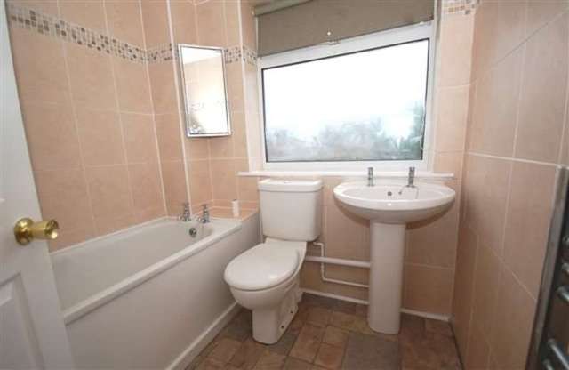  Image of 3 bedroom Semi-Detached house to rent in Budworth Road Great Sutton Ellesmere Port CH66 at Great Sutton Ellesmere Port Cheshire, CH66 2RJ
