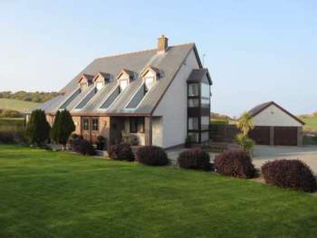  Image of 4 bedroom Detached house for sale in Bull Bay Road Amlwch LL68 at Bull Bay Road  Amlwch, LL68 9EE