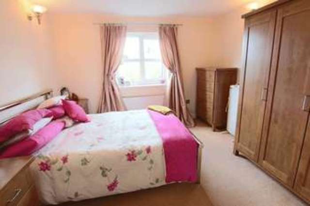  Image of 2 bedroom Flat for sale in Rochdale OL11 at Hollin Lane Bamford Rochdale, OL11 5AR