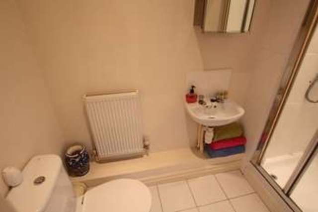  Image of 2 bedroom Flat for sale in Rochdale OL11 at Hollin Lane Bamford Rochdale, OL11 5AR
