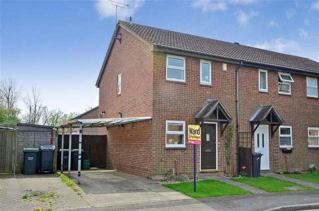  Image of 2 bedroom End of Terrace for sale in Busbridge Road Snodland ME6 at Snodland Kent Snodland, ME6 5NS