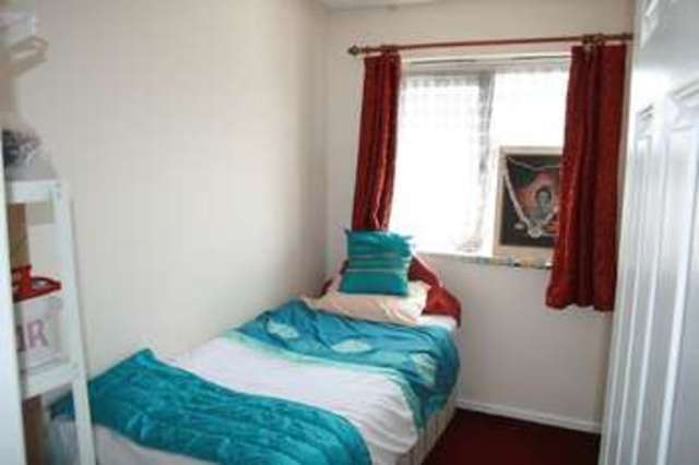  Image of 3 bedroom Terraced house for sale in Buxton Close London N9 at Buxton Close  London, N9 0XL