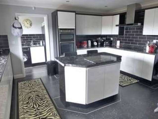  Image of 4 bedroom Detached house for sale in Norwich Road Caister-on-Sea Great Yarmouth NR30 at Norwich Road Caister-On-Sea Great Yarmouth, NR30 5JP