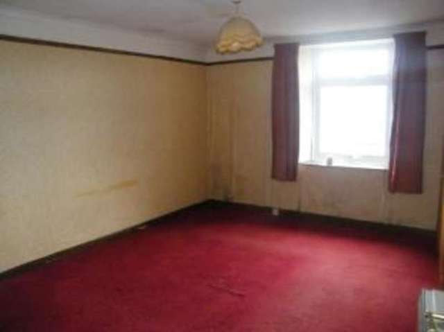  Image of 3 bedroom End of Terrace for sale in Newport Terrace Callington PL17 at Callington Cornwall Callington, PL17 7BP