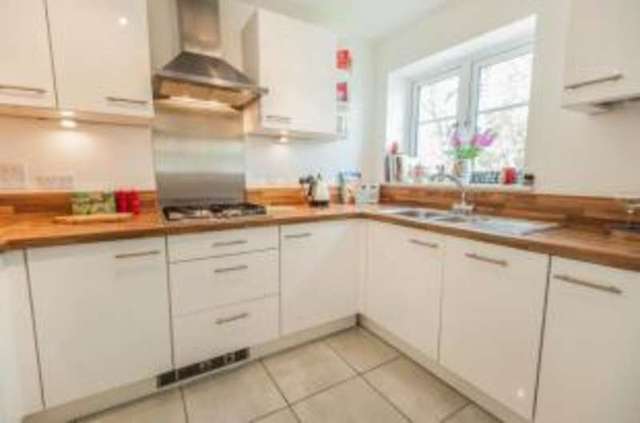  Image of 2 bedroom Flat for sale in The Avenue Camberley GU15 at Camberley Surrey Camberley, GU15 3NE