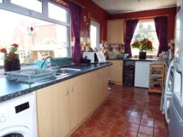  Image of 4 bedroom Terraced house for sale in Canal Street Long Eaton Nottingham NG10 at Long Eaton Nottingham Long Eaton, NG10 4NL