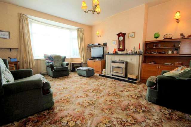 Image of 3 bedroom Semi-Detached house for sale in Cangels Close Hemel Hempstead HP1 at Cangels Close Boxmoor Hemel Hempstead, HP1 1NJ