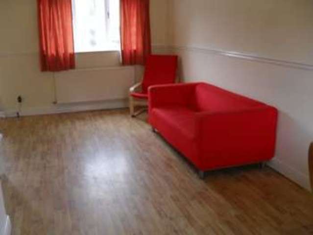  Image of 3 bedroom Terraced house to rent in Capricorn Way Salford M6 at Capricorn Way  Salford, M6 6HD