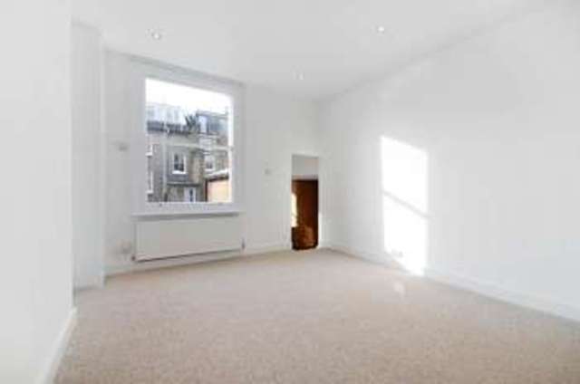  Image of 2 bedroom Flat to rent in Carlingford Road London NW3 at Hampstead London Belsize Park, NW3 1RY
