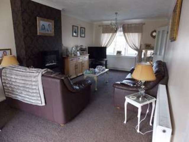  Image of 4 bedroom Detached house for sale in Carters Close Clacton-on-Sea CO16 at Carters Close  Clacton-On-Sea, CO16 7AT