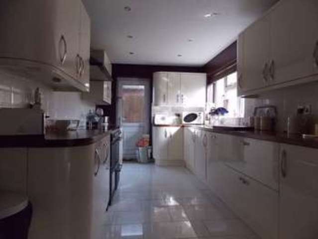  Image of 4 bedroom Detached house for sale in Carters Close Clacton-on-Sea CO16 at Carters Close  Clacton-On-Sea, CO16 7AT