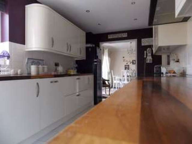  Image of 4 bedroom Detached house for sale in Carters Close Clacton-on-Sea CO16 at Carters Close  Clacton-On-Sea, CO16 7AT