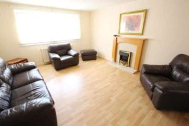 Image of 3 bedroom Flat for sale in Cavendish Place Glasgow G5 at Gorbals Glasgow Glasgow, G5 9NS