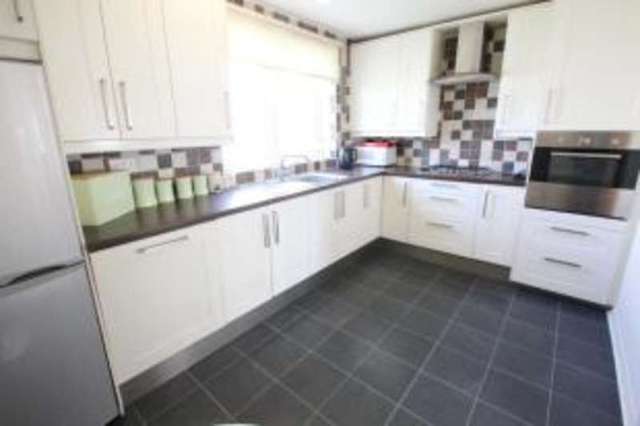  Image of 3 bedroom Flat for sale in Cavendish Place Glasgow G5 at Gorbals Glasgow Glasgow, G5 9NS