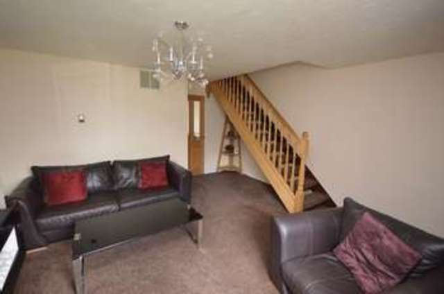  Image of 3 bedroom Terraced house for sale in Cemetery Road Houghton Regis Dunstable LU5 at Cemetery Road  Houghton Regis, LU5 5DF
