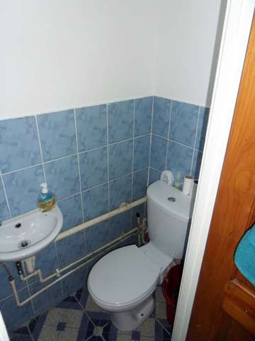  Image of 3 bedroom Flat to rent in Phoenix Road London NW1 at London, NW1 1EU