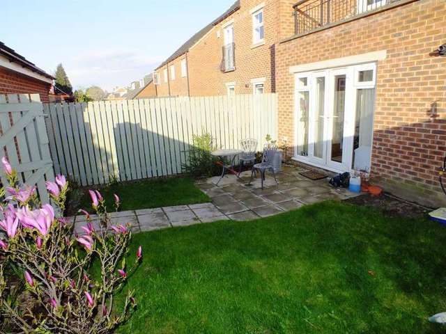  Image of 3 bedroom Semi-Detached house for sale in Chandos Mews Leeds LS8 at Roundhay Leeds Roundhay, LS8 1HU