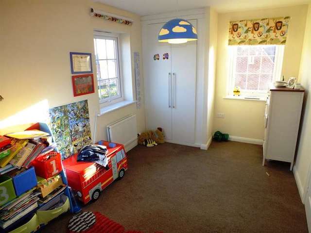  Image of 3 bedroom Semi-Detached house for sale in Chandos Mews Leeds LS8 at Roundhay Leeds Roundhay, LS8 1HU