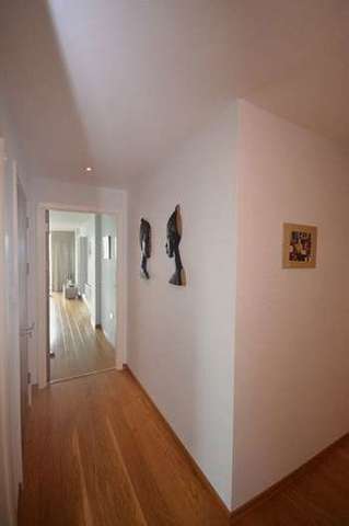  Image of 2 bedroom Flat to rent in Channel Way Ocean Village Southampton SO14 at Channel Way  Southampton, SO14 3JB
