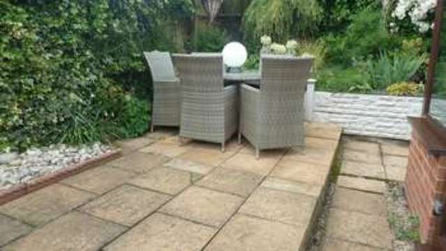  Image of 1 bedroom Flat to rent in Chapel Road Astwood Bank Redditch B96 at Chapel Road Astwood Bank Redditch, B96 6AL