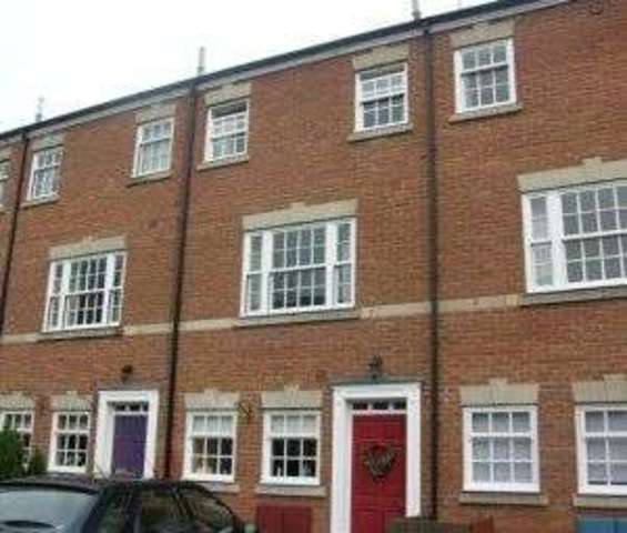  Image of 3 bedroom Mews to rent in Nicholas Court Nicholas Street Mews Chester CH1 at Nicholas Street Mews  Chester, CH1 2QS