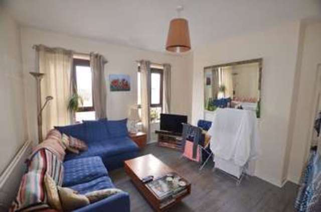  Image of 3 bedroom Flat to rent in Charnwood Street London E5 at Charnwood Street  London, E5 8SJ