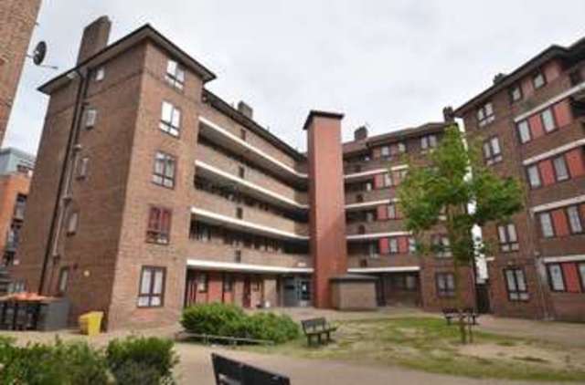  Image of 3 bedroom Flat to rent in Charnwood Street London E5 at Charnwood Street  London, E5 8SJ
