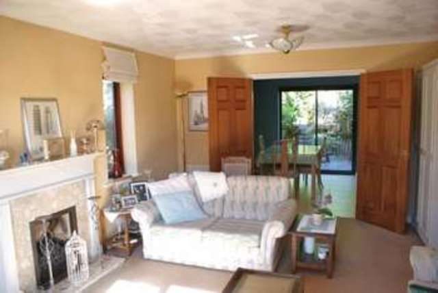  Image of 4 bedroom Detached house for sale in The Hawthorns Charvil Reading RG10 at The Hawthorns Charvil Reading, RG10 9TS