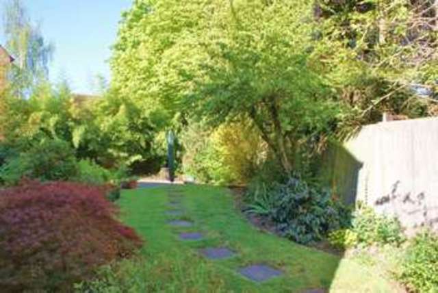  Image of 4 bedroom Detached house for sale in The Hawthorns Charvil Reading RG10 at The Hawthorns Charvil Reading, RG10 9TS