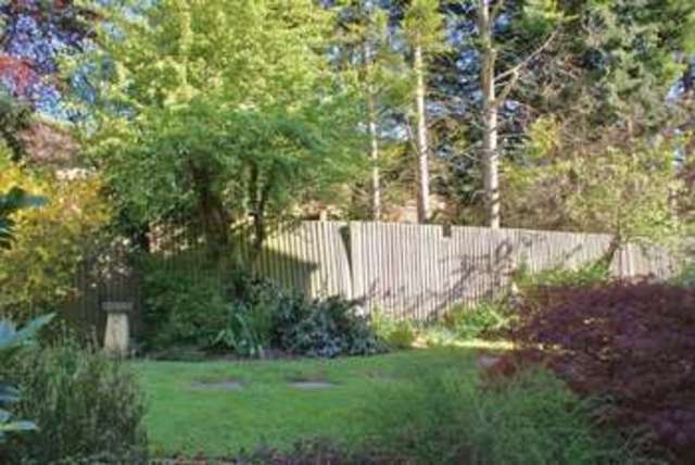  Image of 4 bedroom Detached house for sale in The Hawthorns Charvil Reading RG10 at The Hawthorns Charvil Reading, RG10 9TS