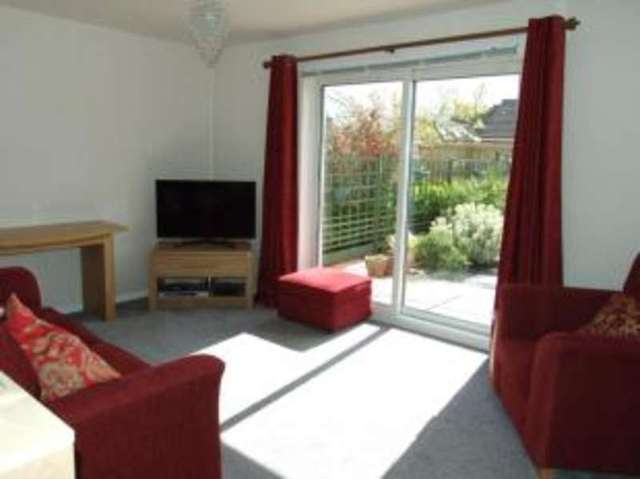  Image of 2 bedroom Bungalow for sale in Chatsworth Avenue Radcliffe-on-Trent Nottingham NG12 at Radcliffe-on-Trent Nottingham Radcliffe on Trent, NG12 1DE