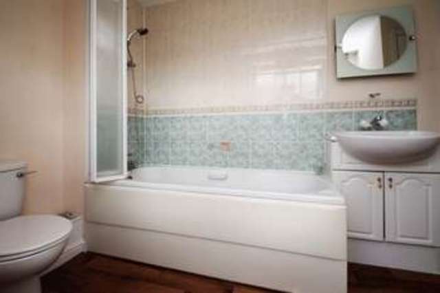  Image of 3 bedroom Flat to rent in Cheldoc Rise St. Marys Island Chatham ME4 at Cheldoc Rise St Marys Island Chatham, ME4 3EL