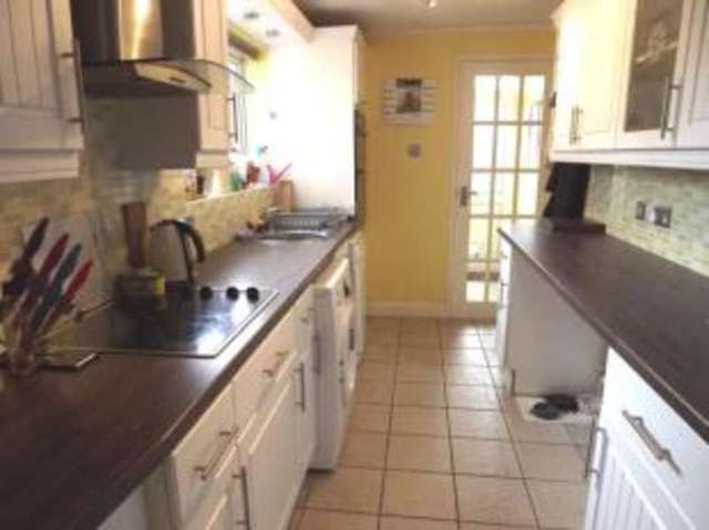  Image of 3 bedroom Terraced house for sale in Dorset Avenue Great Baddow Chelmsford CM2 at Chelmsford Essex Great Baddow, CM2 8YZ