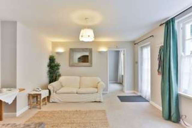 Image of 1 bedroom Flat for sale in Sydenham Villas Road Cheltenham GL52 at 8 Sydenham Villas Road  Cheltenham, GL52 6DZ