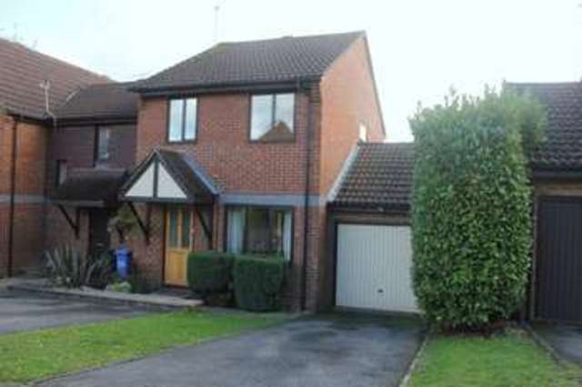  Image of 3 bedroom Semi-Detached house to rent in Cheviot Drive Fleet GU51 at Cheviot Drive  Fleet, GU51 2TF